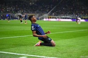 西甲国际比赛日再迎强敌，法兰克福临场应变，主帅态度——底气十足，控场能力受关注的简单介绍-华体会棋牌