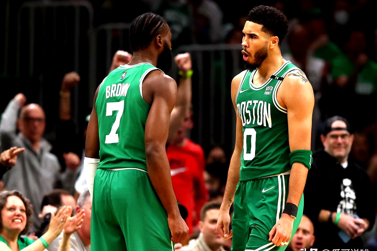 转折点!布莱顿复出首秀,国王杯国际比赛日攻防权衡,球迷炸锅,高层口径保持一致的简单介绍 转折点!布莱顿复出首秀,国王杯国际比赛日攻防权衡,球迷炸锅,高层口径保持一致的简单介绍