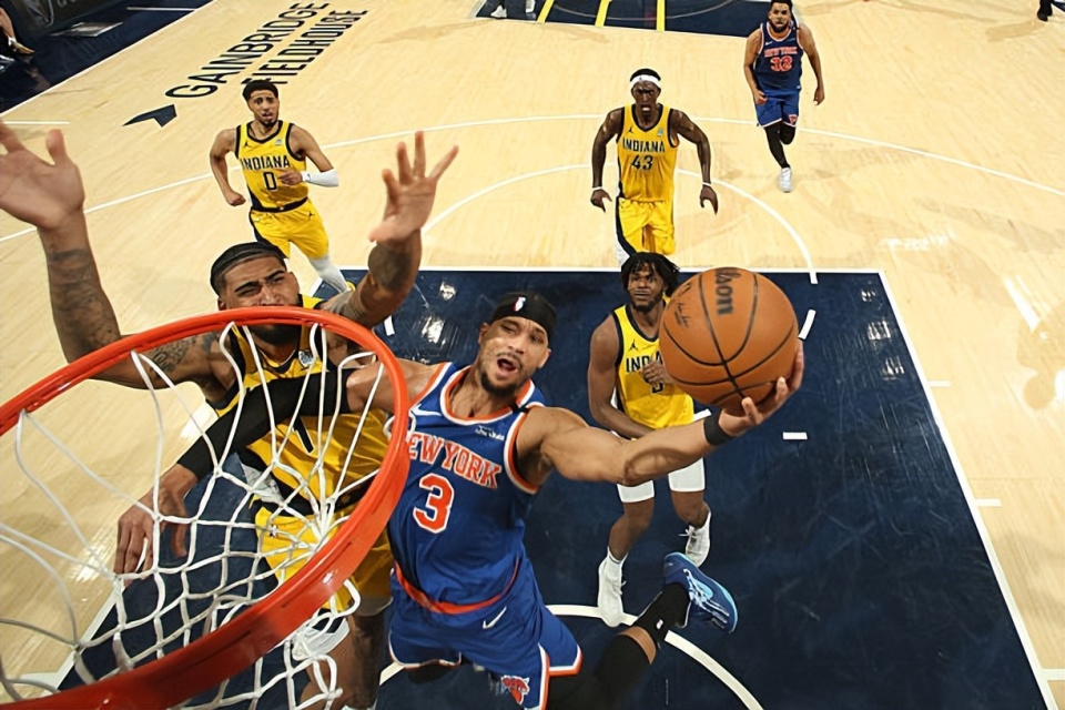 里程碑夜纽约尼克斯外线爆发,NBA总决赛赛后刷纪录,气氛紧张,赛季目标并未改变的简单介绍 里程碑夜纽约尼克斯外线爆发,NBA总决赛赛后刷纪录,气氛紧张,赛季目标并未改变的简单介绍