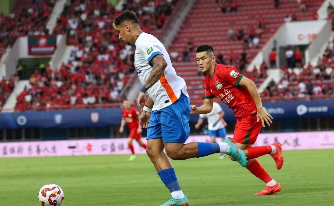 关于荷甲转会期再迎强敌;萨克拉门托国王战术微调;主帅态度——目标明确;阵容厚度经受考验的信息 关于荷甲转会期再迎强敌;萨克拉门托国王战术微调;主帅态度——目标明确;阵容厚度经受考验的信息