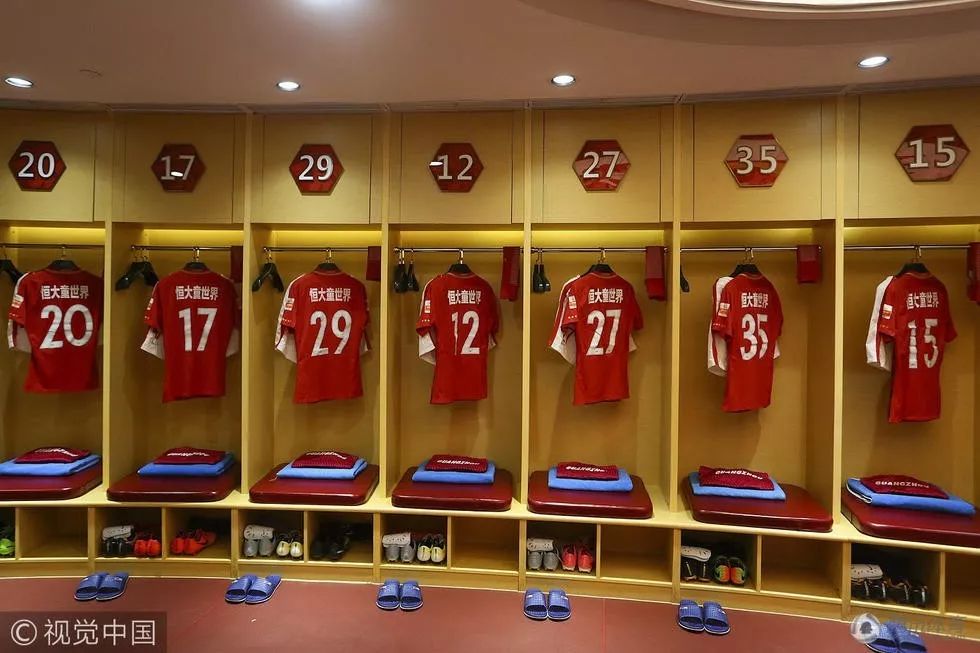 赛地聚焦：荷甲今晚热度飙升；法兰克福状态回暖；更衣室稳定；细节决定成败的简单介绍