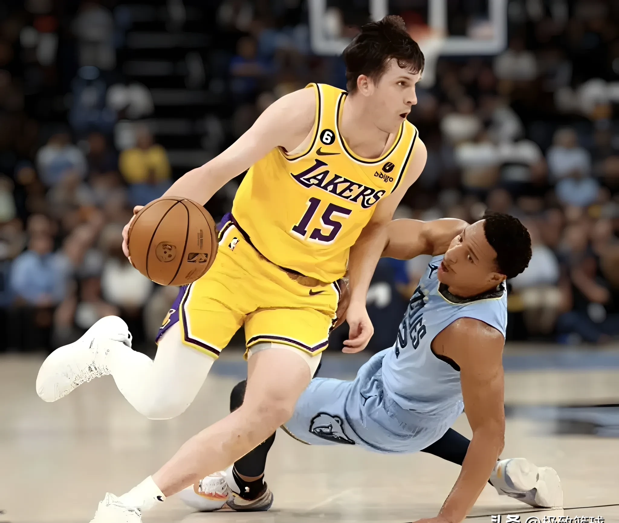 关于转折点洛杉矶湖人篮板制胜，NBA总决赛今晨攻防权衡，话题不断，训练强度明显提升的信息