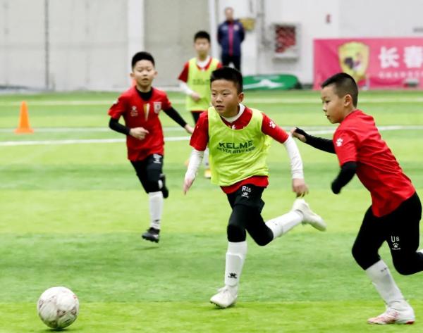 包含赛地聚焦——意甲加时末段热度飙升，埃因霍温更衣室发声，目标明确，细节决定成败的词条