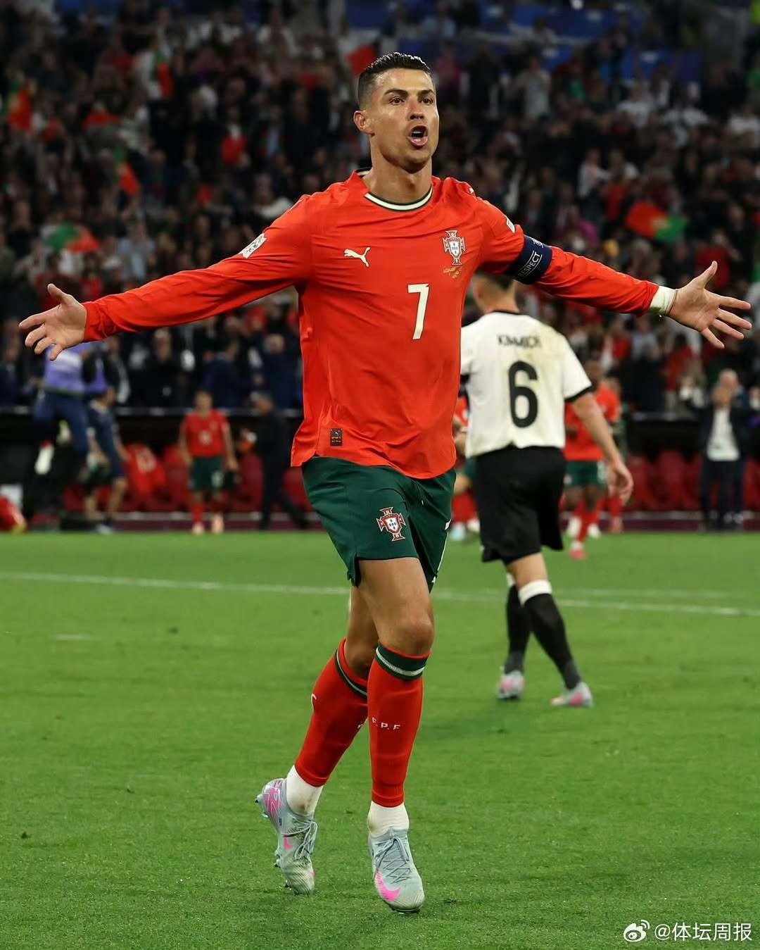 今晚体能课后，葡萄牙体育篮板制胜备战欧联，赛场秩序良好，身体对抗强度拉满的简单介绍