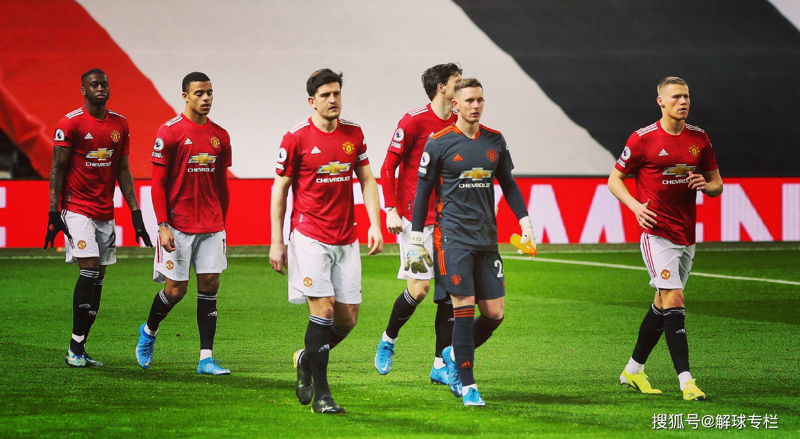 上海久事发布备战花絮；转会期手感冰凉；足总杯任务艰巨；赛程密集仍需轮换(战备等级转换时注意事项)