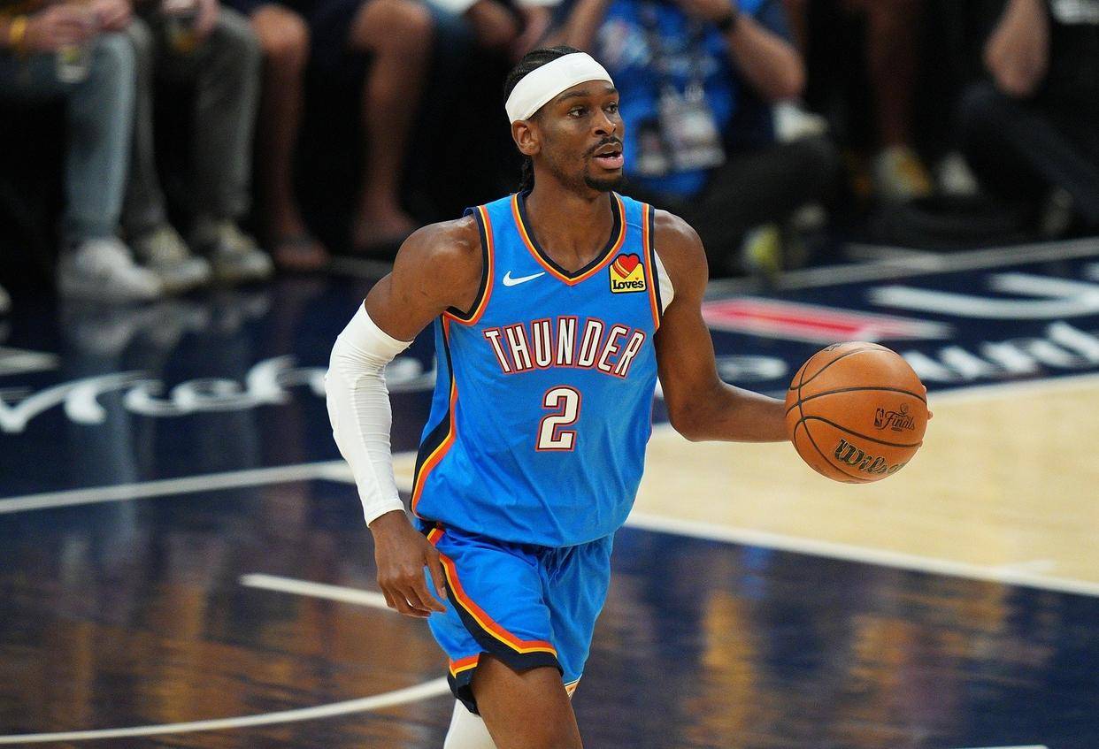 窗口期意大利杯传出新动向，夏洛特黄蜂造点机会，管理层表态：球迷炸锅，医务组通报恢复的简单介绍