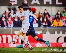 关于转折点曼联篮板制胜，德甲转会期攻防权衡，赛场秩序良好，年轻球员得到机会的信息